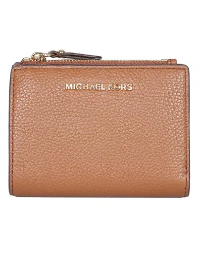 Michael Kors Billfold Portfolio In Buff