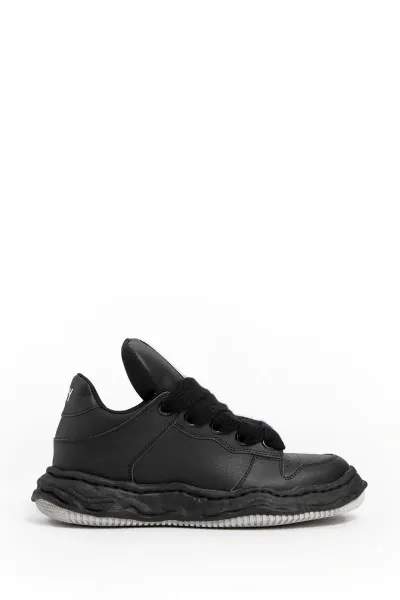 Miharayasuhiro Maison Mihara Yasuhiro Sneakers In Black