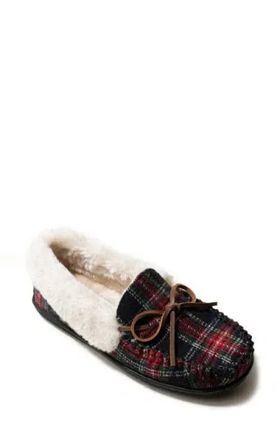 Minnetonka Camp Faux Fur Lined Moccasin Slipper In Black Tartan Plaid