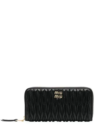 Miu Miu Minuteria In Black