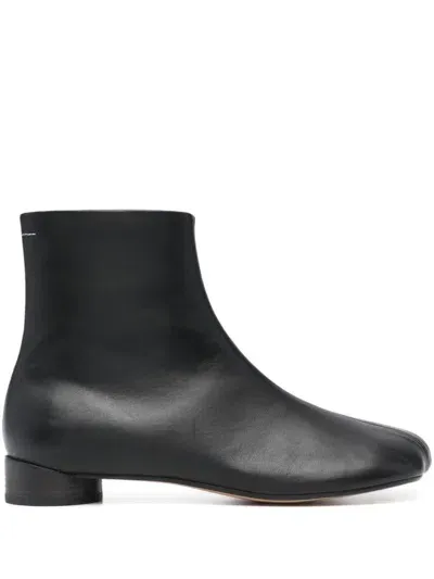 Mm6 Maison Margiela Boots In Black