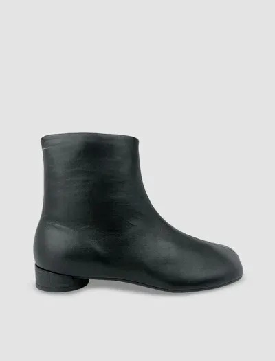 Mm6 Maison Margiela Leather Ankle Boots In Black