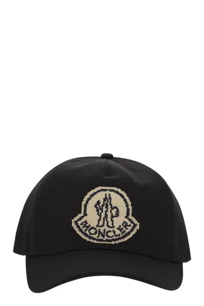 Moncler Baseball Cap With Logo In Black