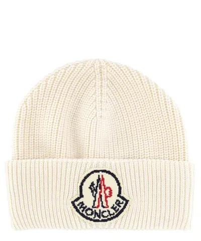 Moncler Beanie In White