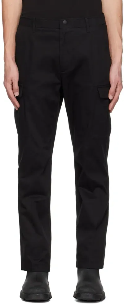 Moncler Black Logo Patch Cargo Pants In 999 - Black