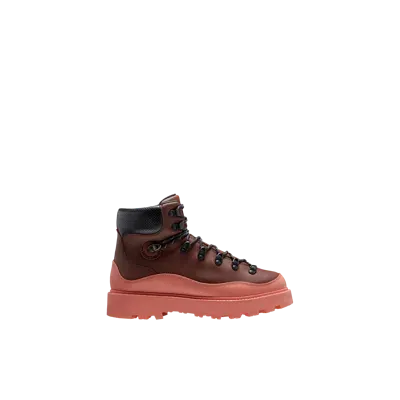 Moncler Bottes De Randonnée Peka Trek In Brown