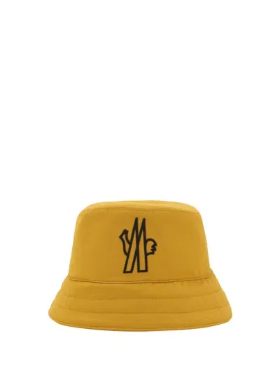 Moncler Bucket Hat In Yellow