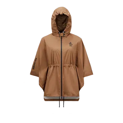 Moncler Cape À Capuche Vorassy In Brown