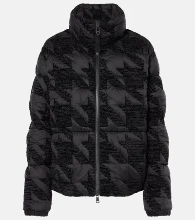 Moncler Evandra Cropped Down Jacket In Schwarz