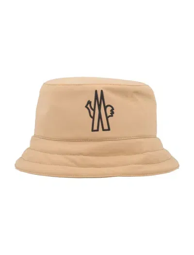 Moncler Grenoble Bucket Hat In Beige