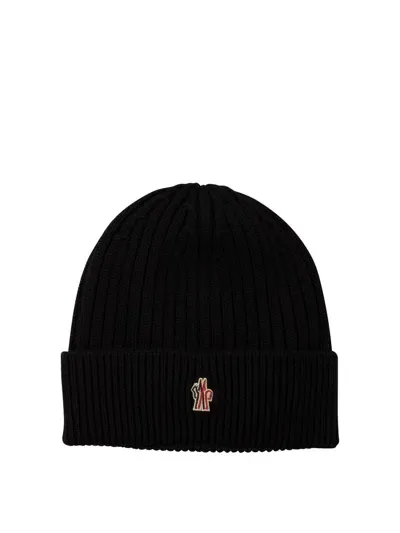 Moncler Grenoble Logo Embroidered Knit Beanie In Black