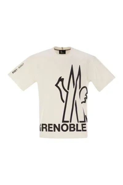 Moncler Grenoble Short-sleeved Logo T-shirt In White