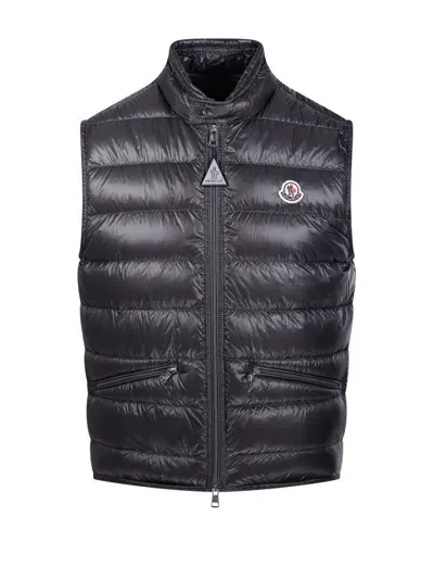 Moncler Gui Down Gilet In Grey