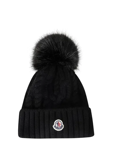 Moncler Hat In Black