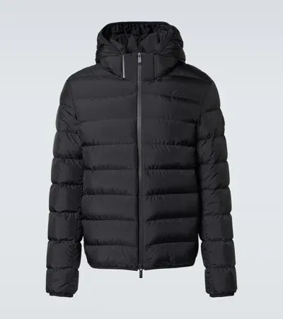 Moncler Jeluz Tech Down Jacket In Black