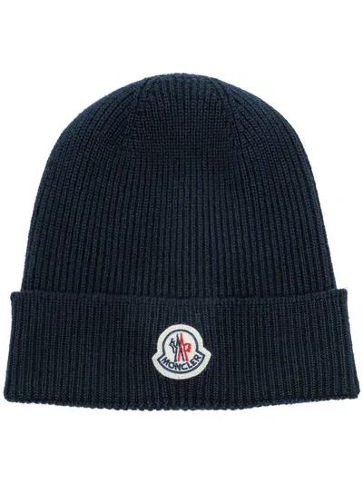 Moncler Logo Patch Knitted Beanie