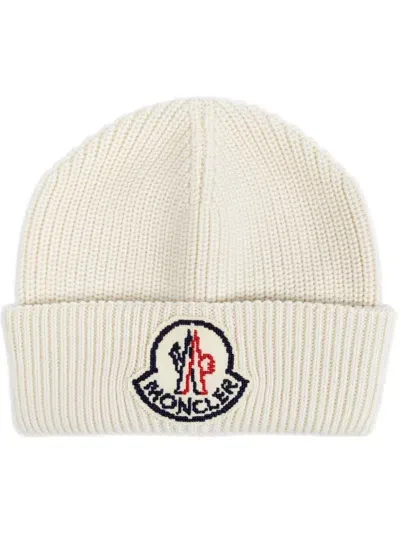 Moncler Logo-patch Wool Beanie Hat In Neutrals