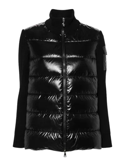 Moncler Padded Jacket In Negro