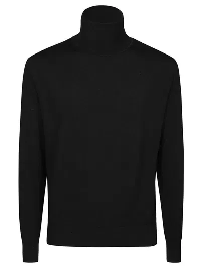 Moncler Sweater In Black