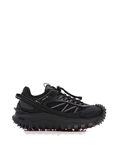 Moncler Round Toe Lace In Black