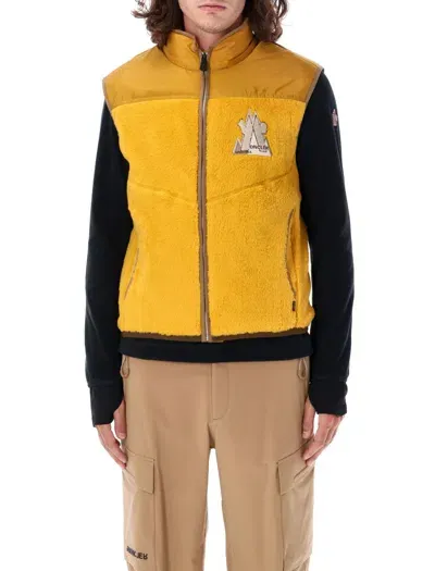 Moncler Zip-up Vest In Yellow