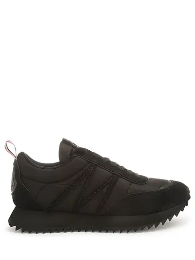 Moncler Sneakers Pacey In Black