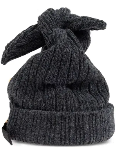 Moschino Logo-lettering Knotted Wool Beanie In Grey