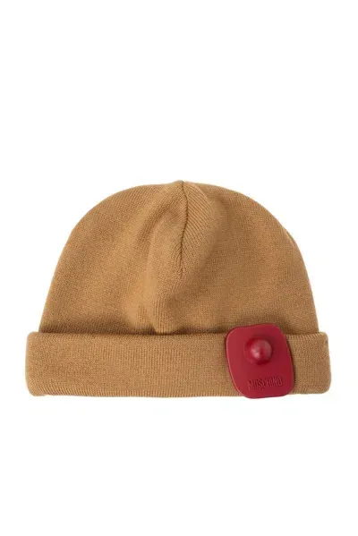 Moschino Logo Plaque Knitted Hat In Brown