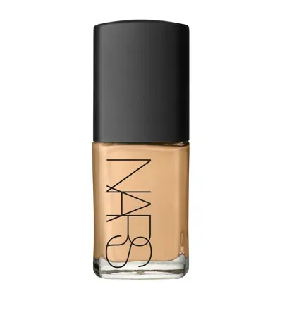 Nars Sheer Glow Foundation In Nude