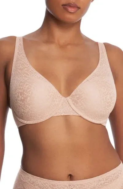 Natori Pretty Smooth Underwire Contour Bra In Light Mocha