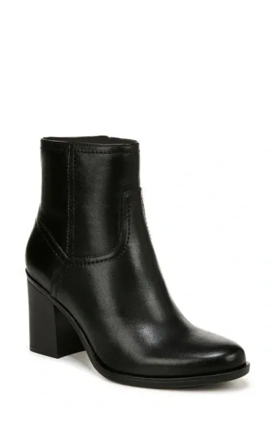 Naturalizer Kalina Bootie In Black