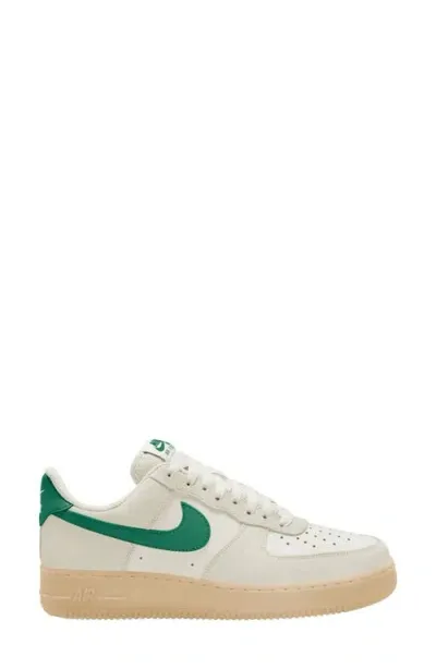 Nike Air Force 1 '07 Lv8 Emb Sneaker In Phantom/malachite/gum Yellow