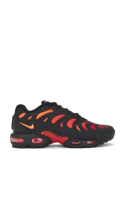 Nike Air Max Plus Drift In Off Noir  Hyper Crimson  Black  & Dragon