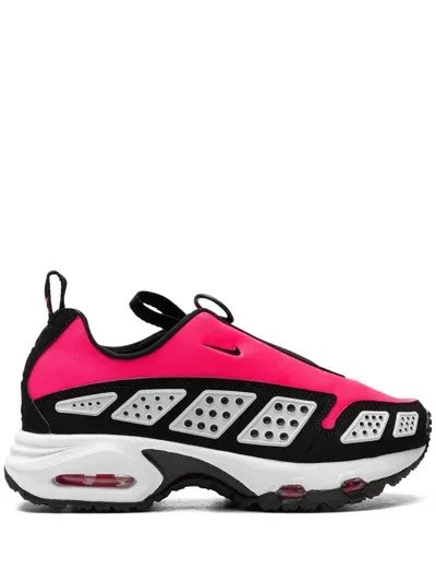 Nike Air Max Sndr "highlighter Pink" Sneakers In Hyper Pink