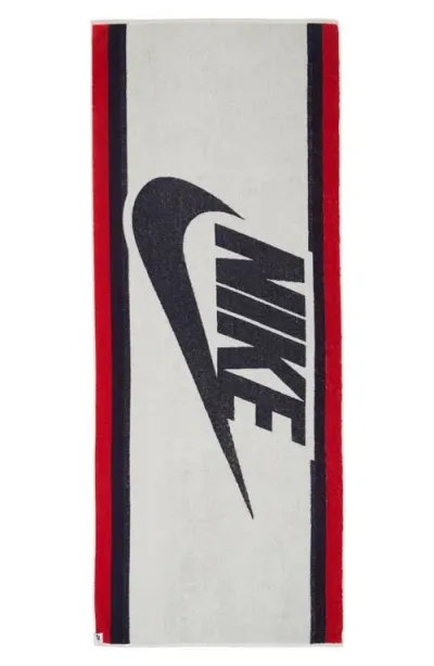 Nike Club Pool Americana Towel In Obsidian/university Red/sail