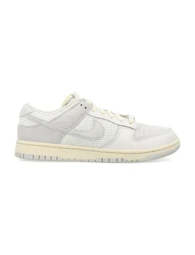 Nike Dunk Low In Phantom Light Bone