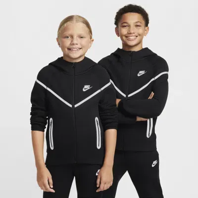 Nike Sportswear Tech Fleece Big Kids' (boys') Reflective Full-zip Hoodie In Black