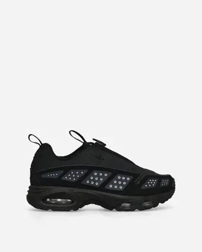 Nike Wmns Air Max Sndr Sneakers In Black