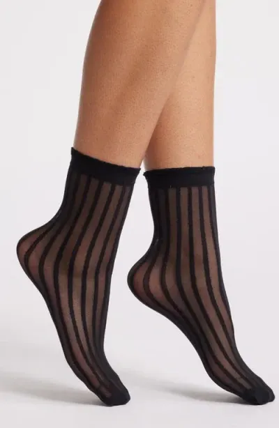 Nordstrom Sheer Stripe Ankle Socks In Black