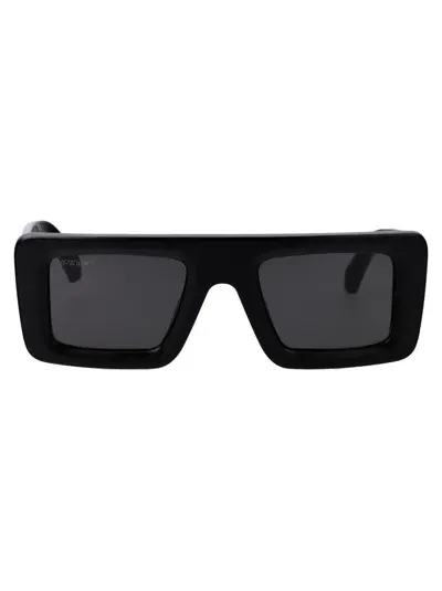 Off-white Sunglasses In 1007 Black