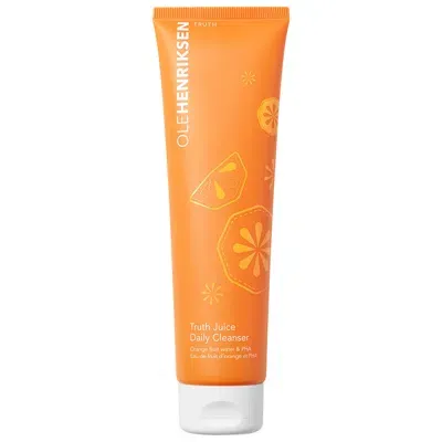 Ole Henriksen Truth Juice Daily Cleanser 150ml In White