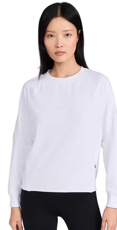 On Movement Crew Sweatshirt White