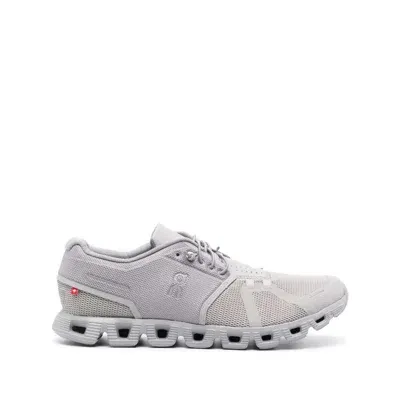 On Running Cloud 5 Debossed-logo Sneakers In Gris Claro