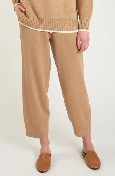 Oyun Easy Fit Cropped Jogger In Camel