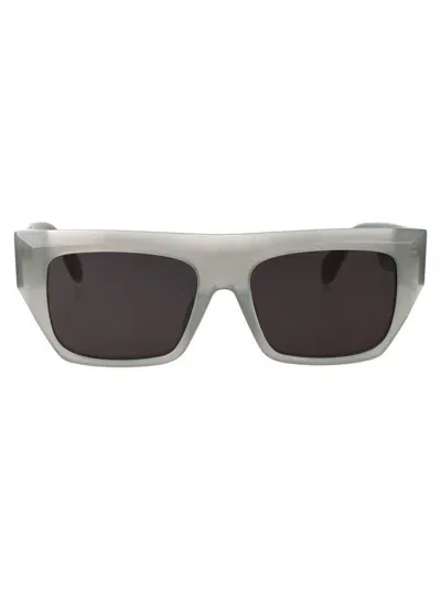 Palm Angels Sunglasses In 0907 Grey