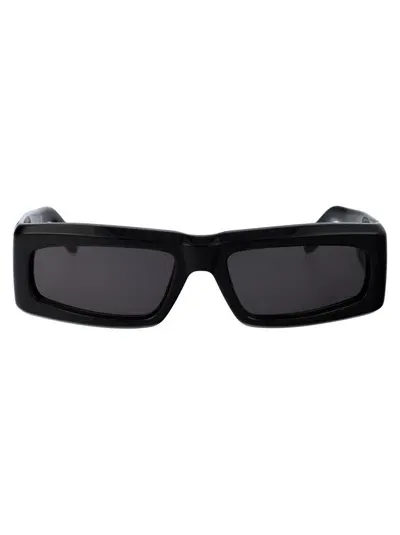 Palm Angels Sunglasses In 1007 Black