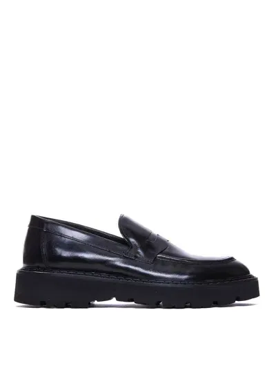 Pawelk's Sierra Loafers In Black