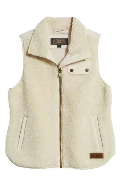 Pendleton Laurel Fleece Vest In Bone