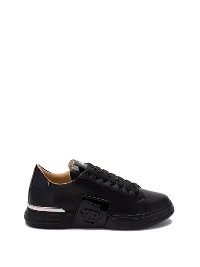 Philipp Plein `hexagon` Low-top Sneakers In Black