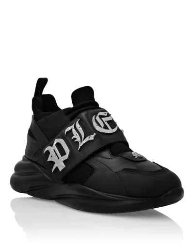 Philipp Plein Runner Gothic Lo-top Sneakers In Black